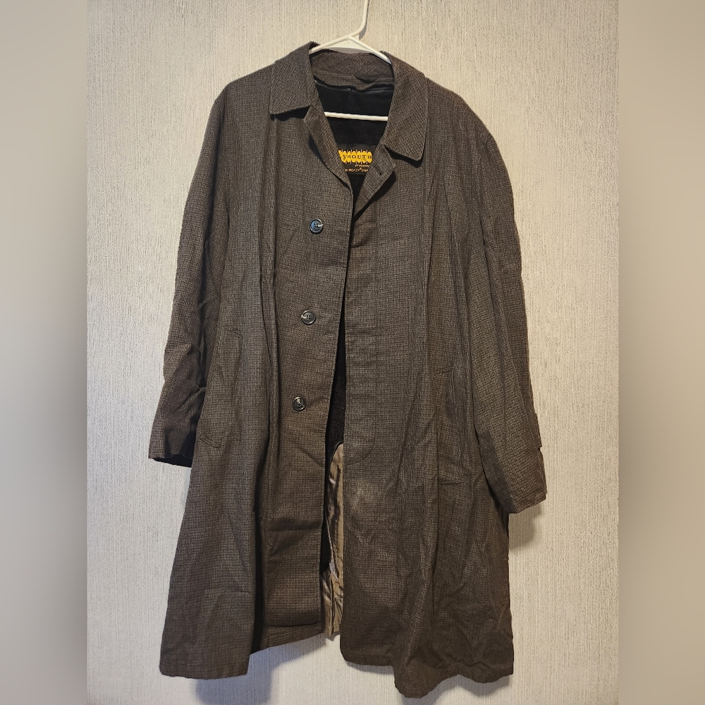 Plymouth by Boston Weather Ready coats Size Medium